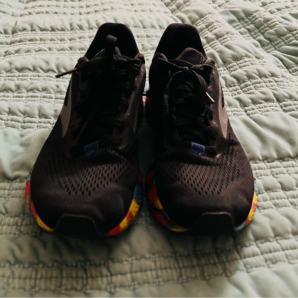Brooks Launch 8 Shoes (Women’s Size 8)